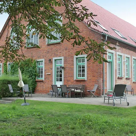 Apartment Large Aaprtment In Germany With Garden *