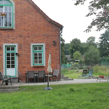Apartment Large Aaprtment In Germany With Garden