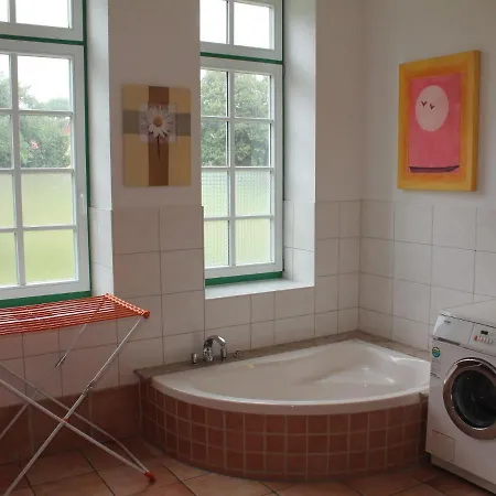 Large Aaprtment In Germany With Garden Apartment *